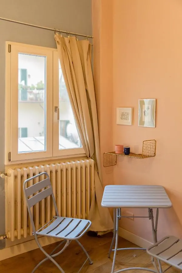 Apartment Cute And Charming Suite Florence Italy
